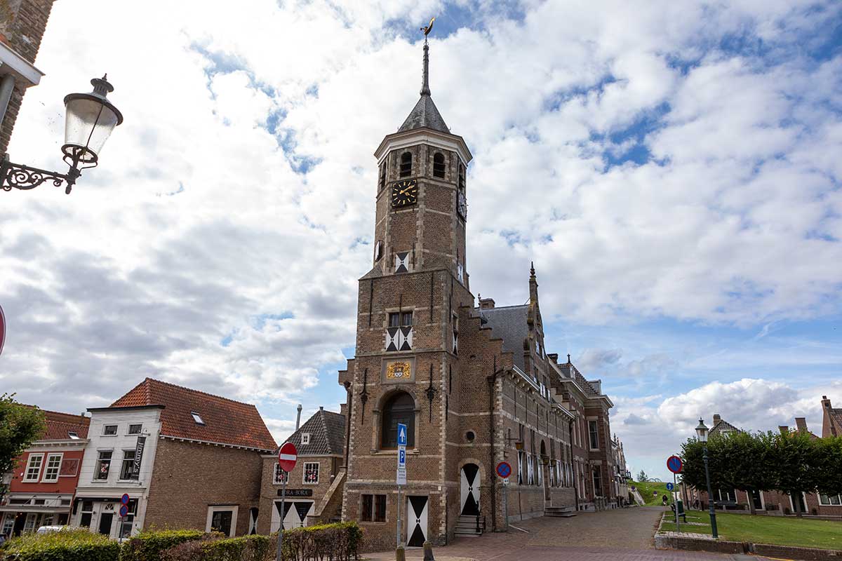 Willemstad_Oude-raadhuis